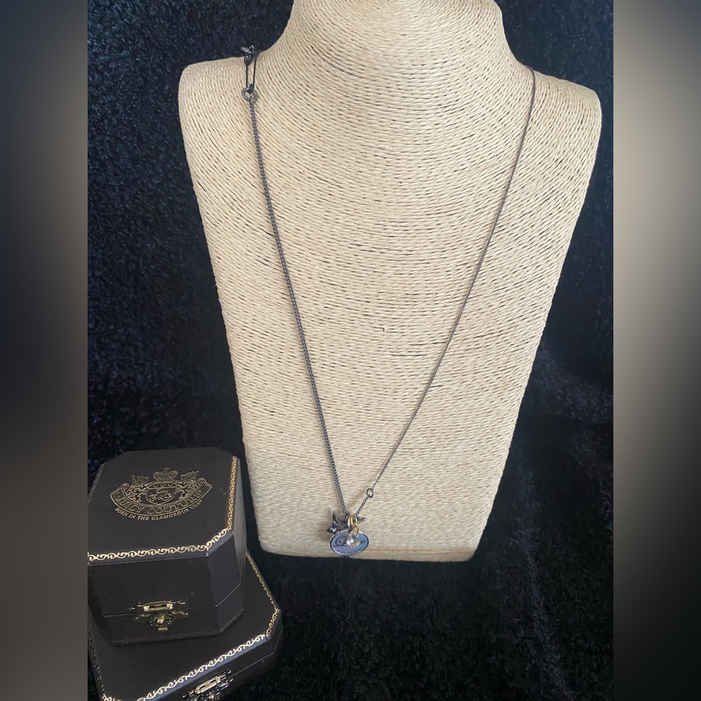 Authentic JUICY COUTURES Love Couture Mother of Pearl Charm NECKLACE